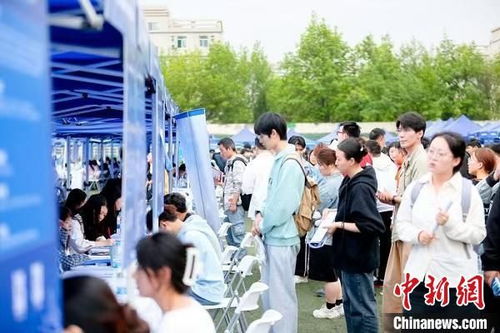 陜西聚力提供 不斷線 就業(yè)服務 助力青年群體就業(yè)創(chuàng)業(yè)